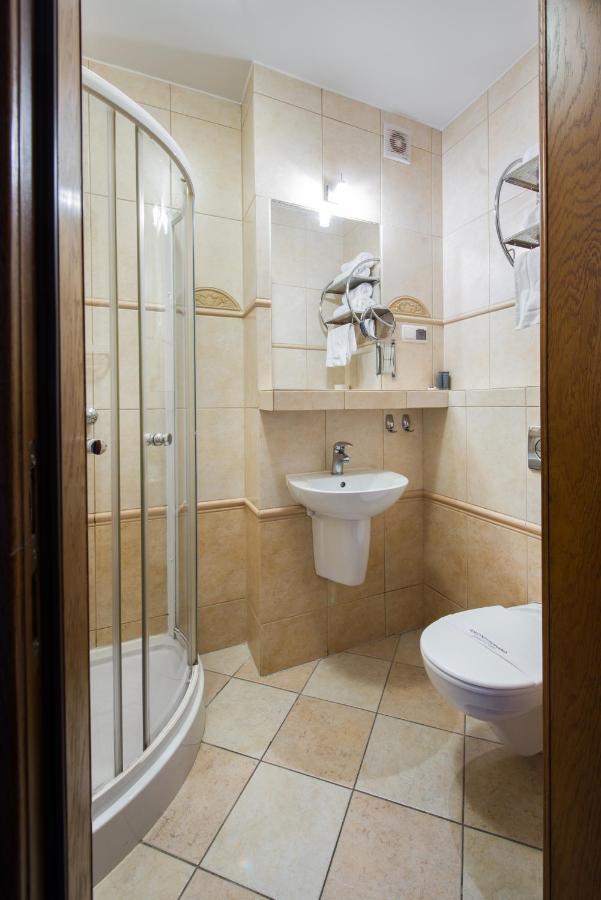 Hotel Zalesie Bochnia Exteriér fotografie